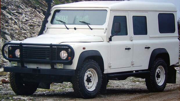 Многоцелевой Otokar Station Wagon 110 с бронированным кузовом