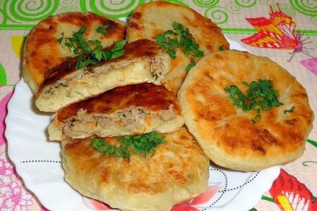 Лепешки с фаршем на простокваше