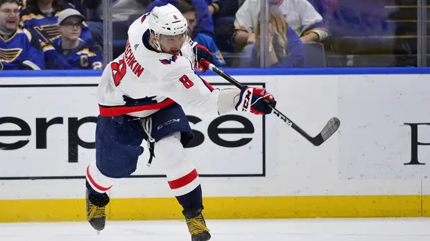 Шайба Овечкина — в топ-10 первой половины сезона НХЛ