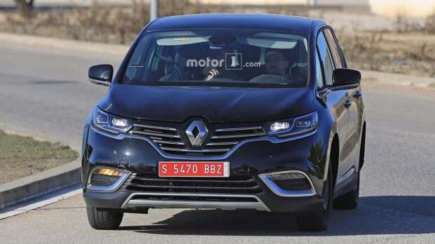 Обновленный минивэн Renault Espace&#8205; заметили на тестах