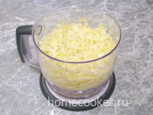 Пирог с капустой Nashinkovannaya kapusta 1 300x225 Пирог с капустой