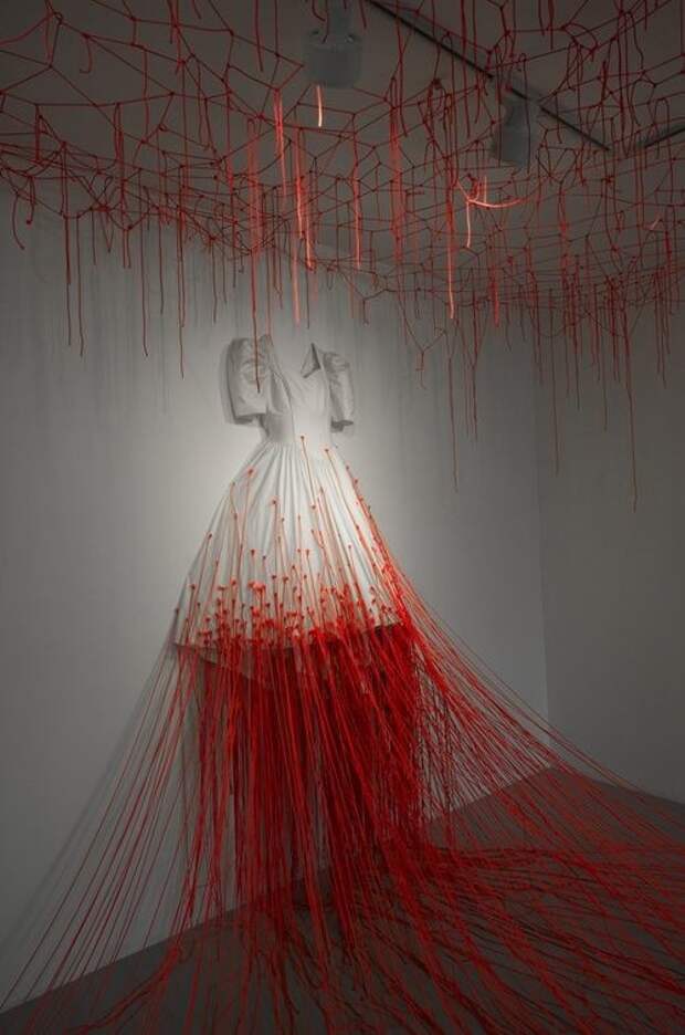 Chiharu Shiota интересно, искусство, нитки