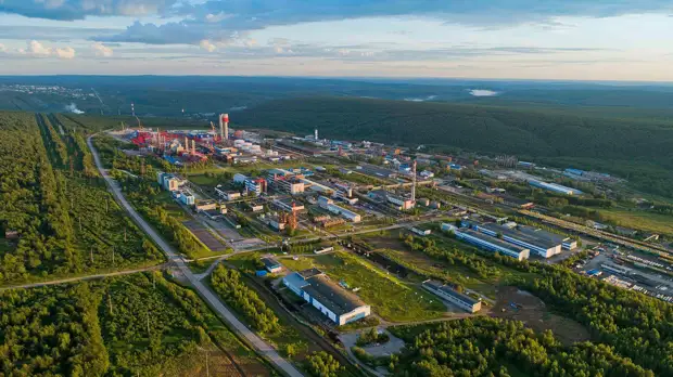 Вид с высоты на завод "Метафракс". Фото для иллюстрации из открытых источников.
