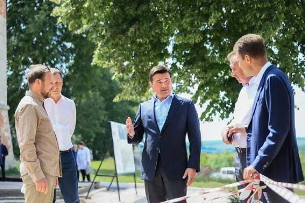 Андрей Воробьев: благоустройство улицы Музейной и площади около Зарайского кремля завершится к 1 сентября