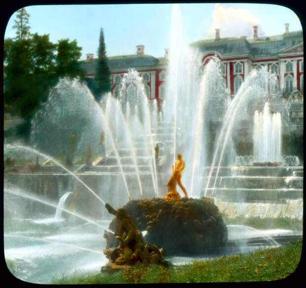 Петергоф. Петергофский дворец Парк- Большой каскад фонтанов и фонтан Самсон