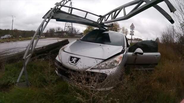 Видеоблогер попал в аварию авария, видео, дтп, занос