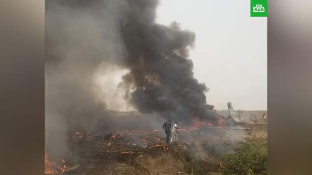 При крушении самолета ВВС Нигерии погибли 7 человек