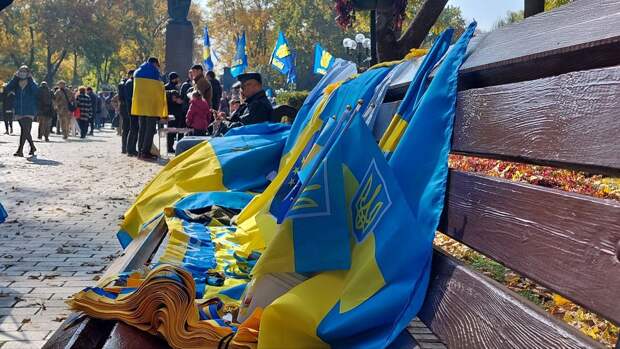 Стране не позавидуешь: остатки Украины никогда не смогут расплатиться с Западом