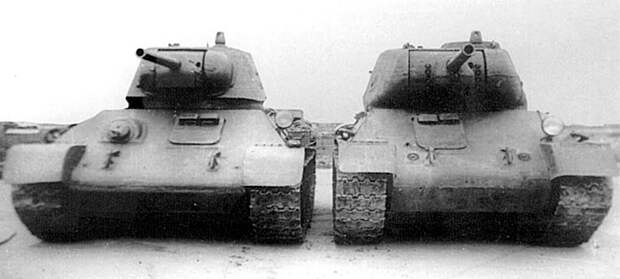 В тени «тридцатьчетверки» – танки Александра Морозова Т-43 и Т-44