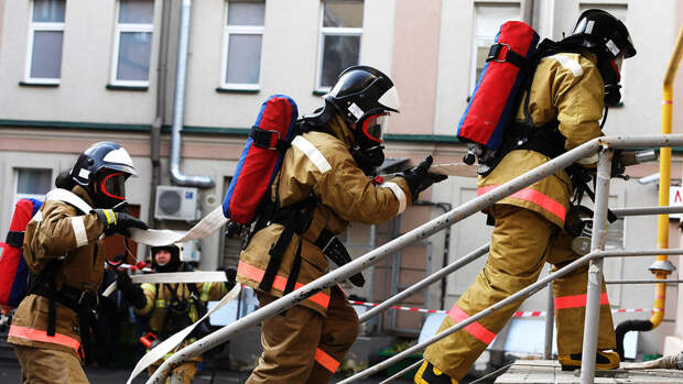Российскую детскую больницу в Москве эвакуировали из-за пожара