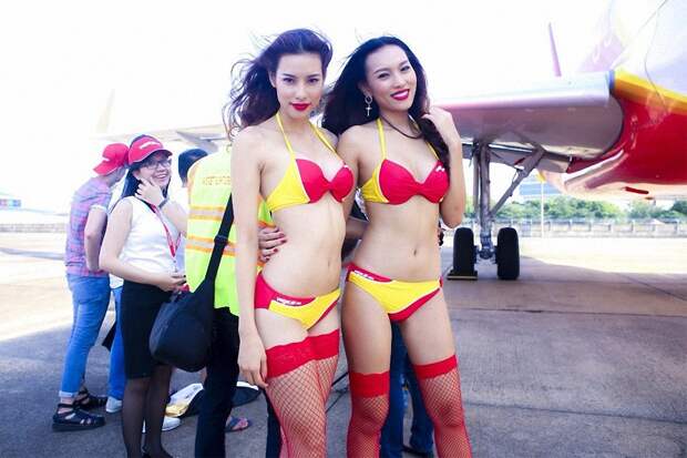 Skandalnaya-reklama-avialinii-VietJet-Air-10
