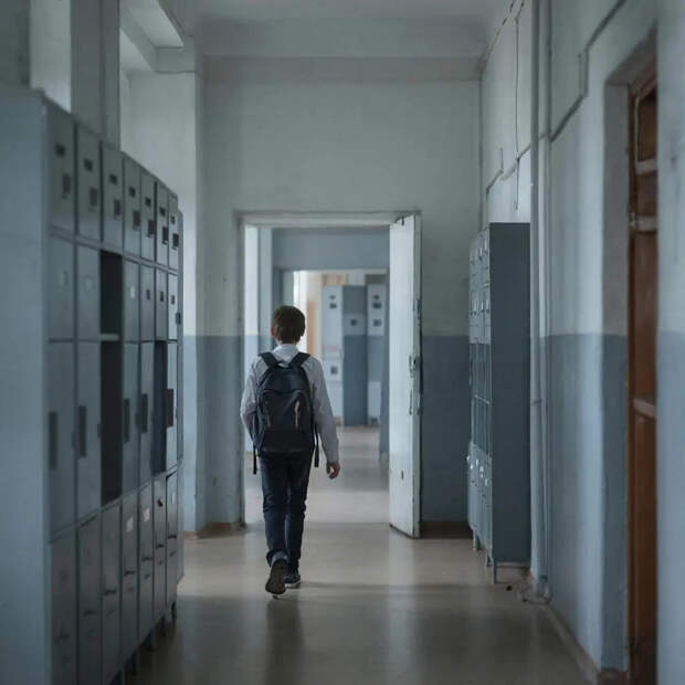 Соседи открыли правду: что стало известно о семье школьника, устроившего стрельбу в челябинской школе