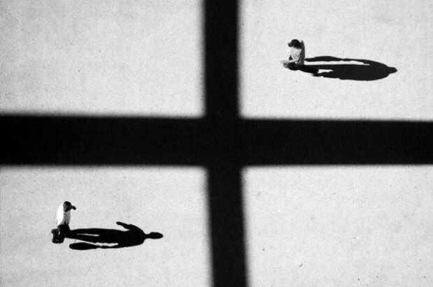 Сюрреалистические работы российского фотографа Алексея Меньшикова (Alexey Menschikov).