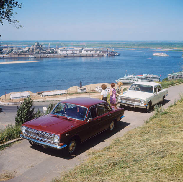 Автомобиль ГАЗ-24, 1970 год
