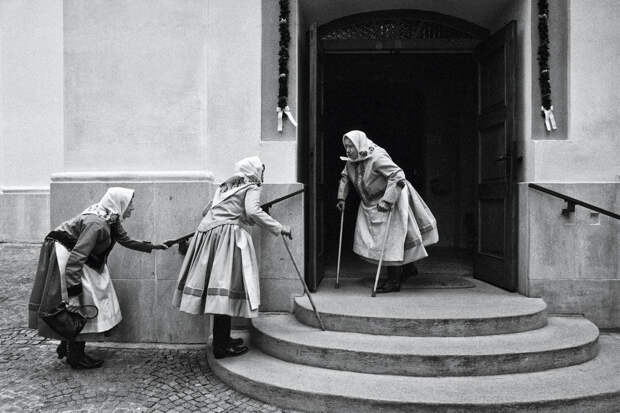 Чешский фотограф Дана Киндрова: «Женщина между первым и последним вздохом»  7