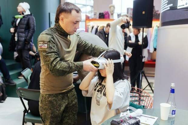 «Молодежь Москвы» организует мастер-классы по оказанию первой медицинской помощи и управлению дронами