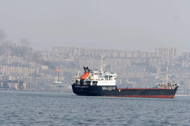 США приставят эскорт к танкерам в Ормузском проливе, но есть нюанс: Бессент назвал пугающее условие