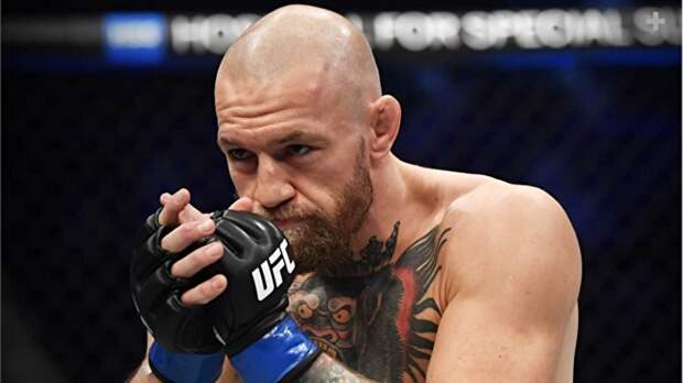 Мэйуэзер потроллил Макгрегора после перелома ноги на UFC 264: фото 
