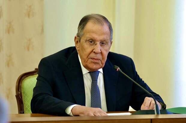 Лавров: в разгаре «ломки» мирового порядка Запад «потерял берега»