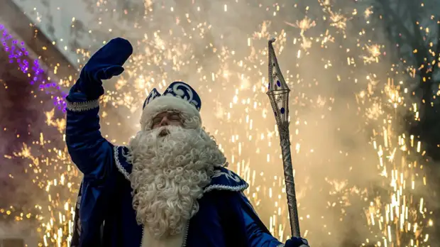 Психолог Наумова рассказала о роли писем Деду Морозу в жизни детей