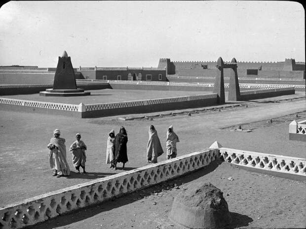 Алжир, Ин-Салах. Алжир, Ин-Салах.