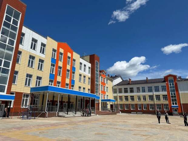 Новая школа в Благовещенске строится по президентскому проекту "Образование"