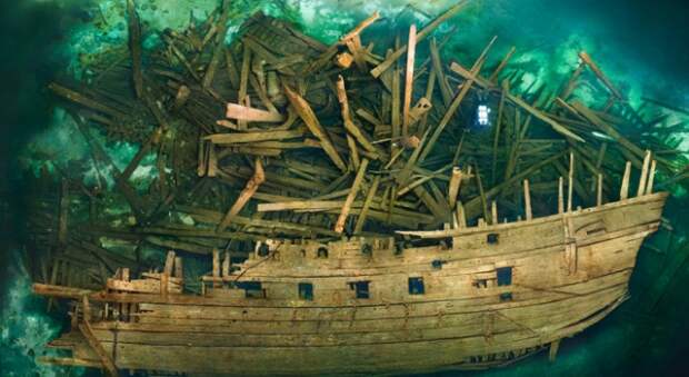 10 затонувших кораблей: райские уголки для дайверов