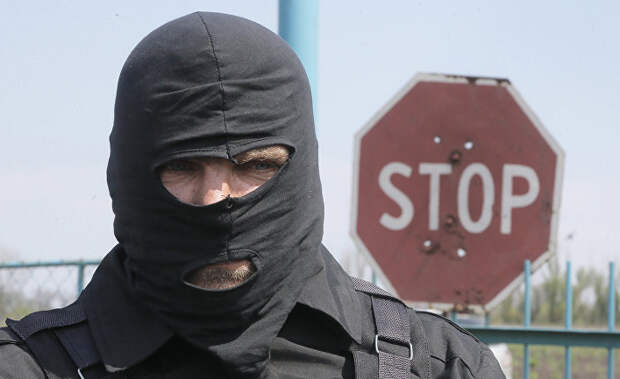 Про-украинский солдат в зоне конфликта на востоке Украины