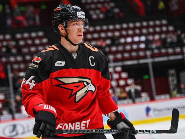 Дамир Шарипзянов рассказал о трудностях капитанства в «Авангарде»