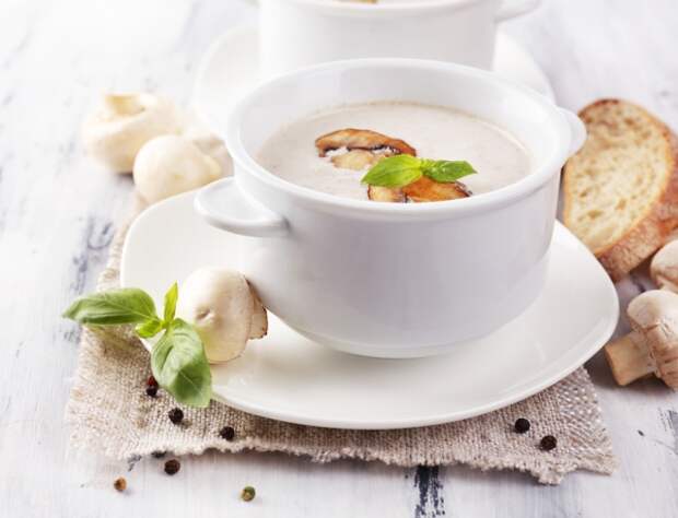 Рецепты вкуснейшего грибного крем-супа: 4 варианта блюда с шампиньонами