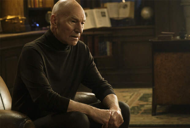 Star Trek: Picard's Patrick Stewart and John de Lancie Preview Season 2, Exploring Jean-Luc's Romantic Side