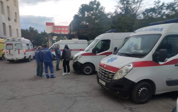 Протест врачей в Крыму из-за невыплат надбавок за коронавирус пошел в рост
