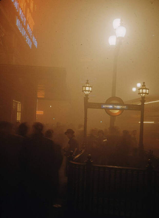 Фотография: 10 фотографий Великого смога в Лондоне №4 - BigPicture.ru