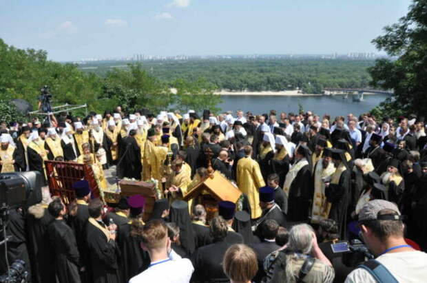 Украинцы доказали свою верность православию