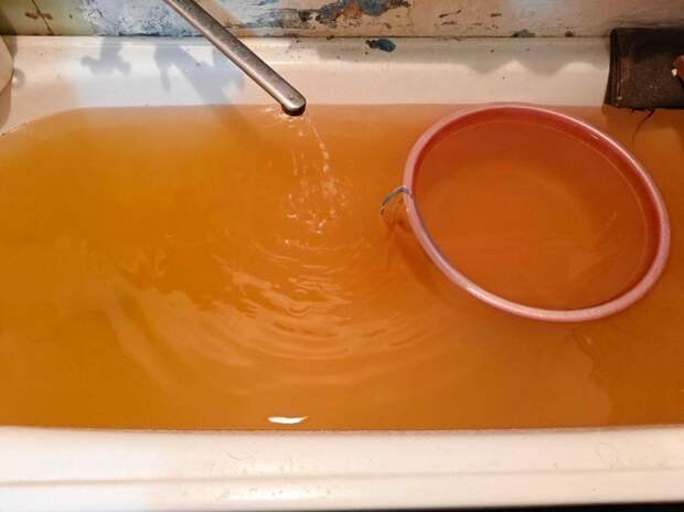 По поручению и с благословения,на площади Победы дали фанту https://t.me/webmoney_dn/313254