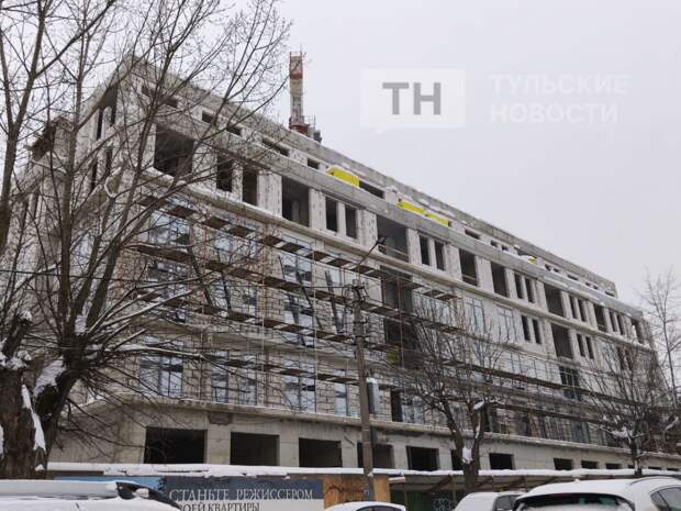 В Туле упавший на строительном объекте ЖК мужчина находится в тяжелом состоянии