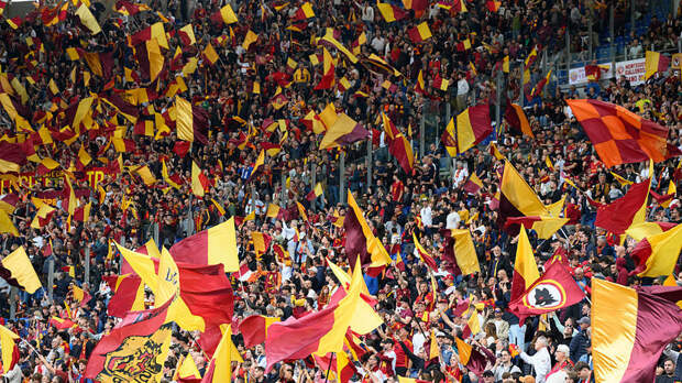 Фанатам «Ромы» и «Фиорентины» запретили выезды до конца сезона Серии А