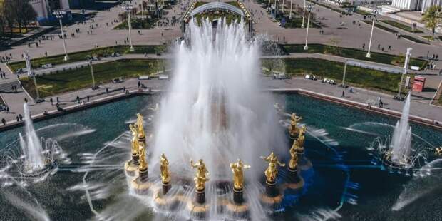 Собянин открыл сезон фонтанов в Москве.Фото: Е. Самарин mos.ru