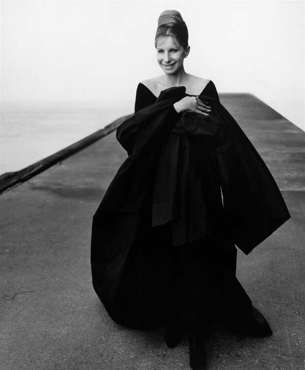 Барбра Стрейзанд (Barbra Streisand) в фотосессии Стивена Мейзеля (Steven Meisel) (1997), фотография 5