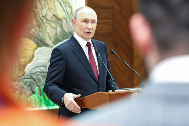 В Польше заявили о ликовании России из-за планов Трампа по доллару