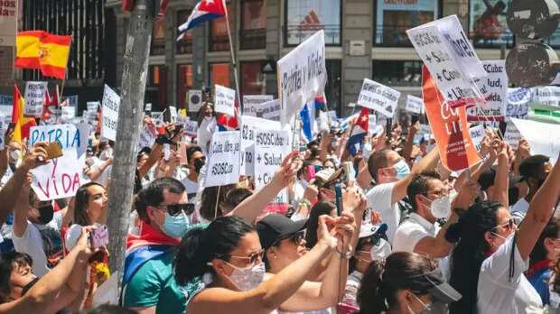 Испытание Трампа: танкер с российской нефтью идёт на Кубу