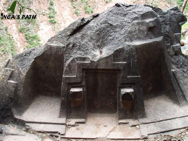 Наупа Хуака - древний "портал" в Перу