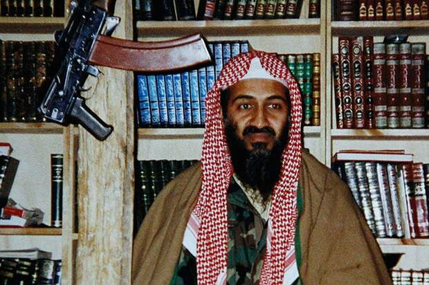 Основатель террористической организации &amp;quot;Аль-Каида&amp;quot; (запрещена в РФ) Усама бен Ладен в своём видео от 29 октября 2004 года сообщил о своей причастности к произошедшему.Основатель террористической организации &amp;quot;Аль-Каида&amp;quot; (запрещена в РФ) Усама бен Ладен в своём видео от 29 октября 2004 года сообщил о своей причастности к произошедшему.