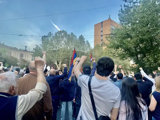 Против нового геноцида армянского народа: “Сопротивление” из Апарана движется к Еревану