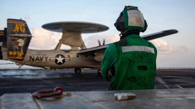 В США заявили, что уничтожить самолет Boeing Е-3 Sentry Ирану помогла РФ