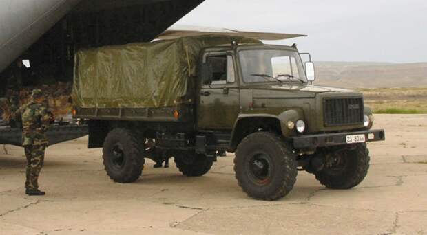 GAZ_truck_in_Azerbaijan.jpg