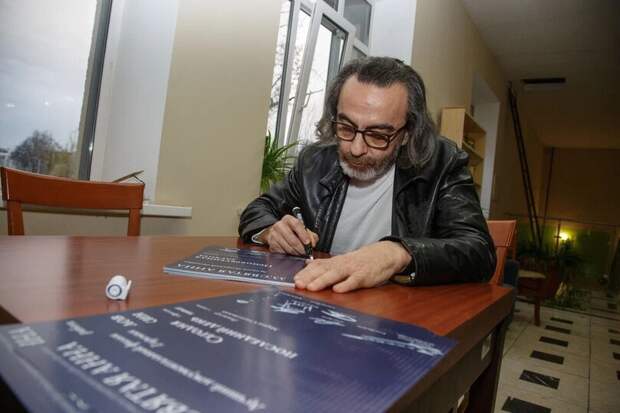 Фестиваль «Святая Анна» в Москве завершился: Гран‑при — «Корабль дуралеев», в «Утреннике» Деда Мороза сыграла Ирина Горбачева