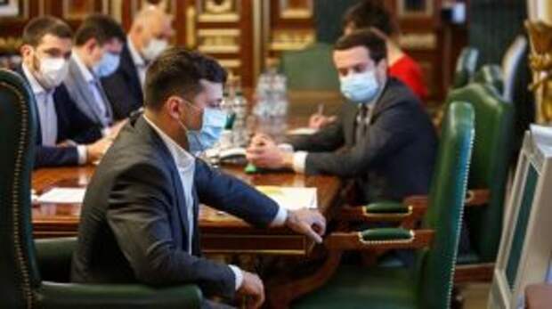 Зеленский принял решение о приведении границ Украины в “боевое соответствие”