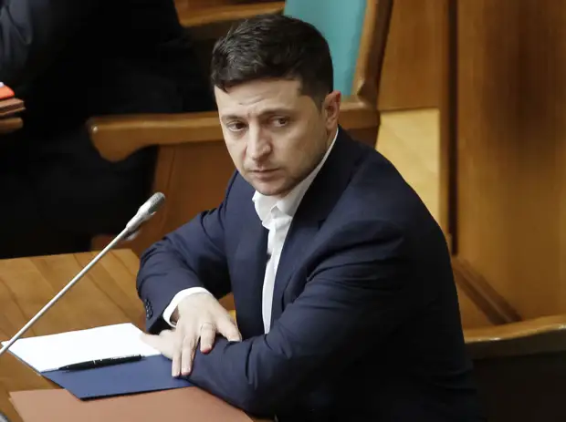 Зеленский готов к компромиссу по Крыму и Донбассу: "Можем обсуждать это"