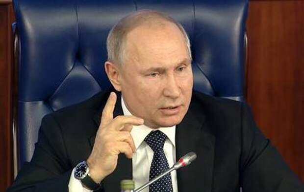 Путин назвал посла Польши «сволочью и антисемитской свиньей»